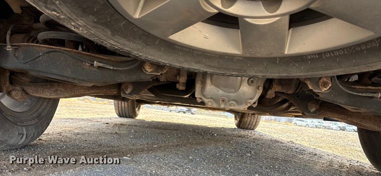 image for item EA7629 2004 Nissan Armada SUV