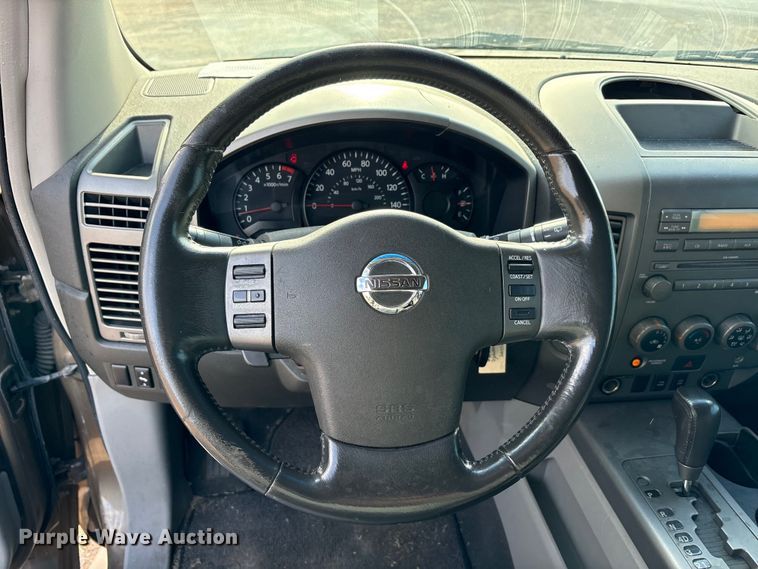 image for item EA7629 2004 Nissan Armada SUV