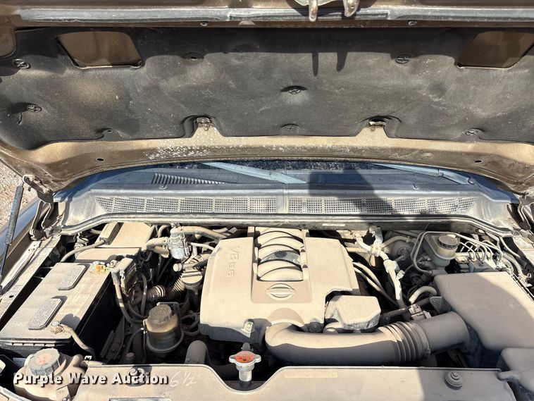 image for item EA7629 2004 Nissan Armada SUV