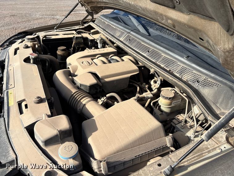 image for item EA7629 2004 Nissan Armada SUV