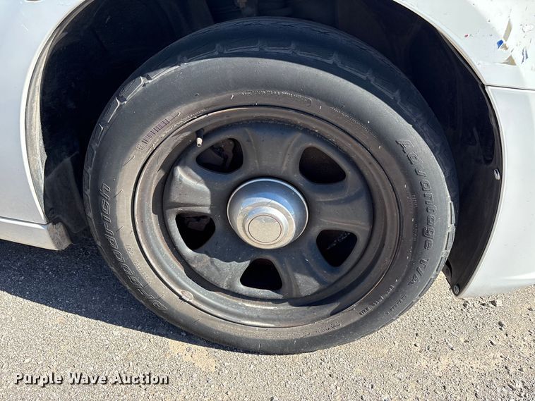 image for item EA7630 2011 Dodge Charger Police 