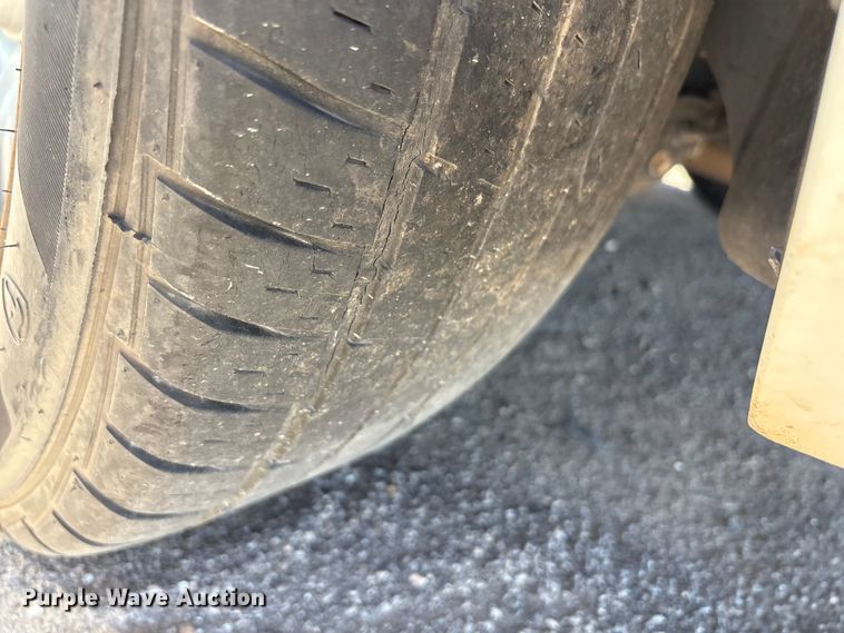 image for item EA7636 2010 Dodge Charger 