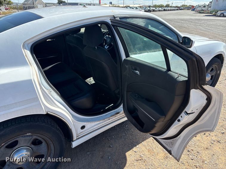 image for item EA7640 2011 Dodge Charger Police 