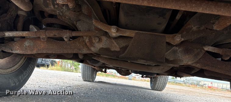 image for item EA7643 2001 Chevrolet S10 pickup truck