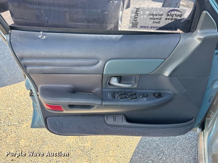 image for item EA7644 1999 Ford Crown Victoria Police Interceptor 