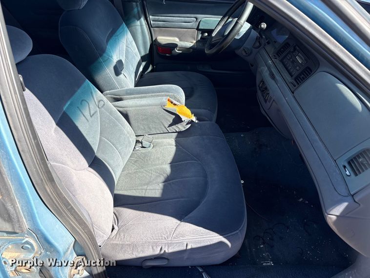 image for item EA7644 1999 Ford Crown Victoria Police Interceptor 