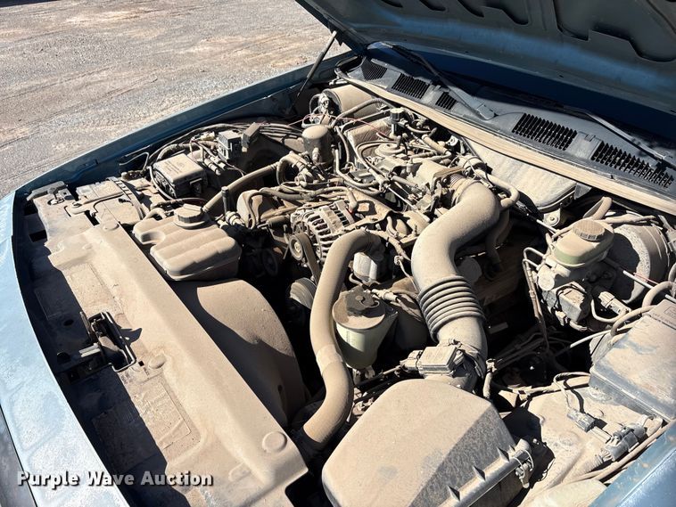 image for item EA7644 1999 Ford Crown Victoria Police Interceptor 