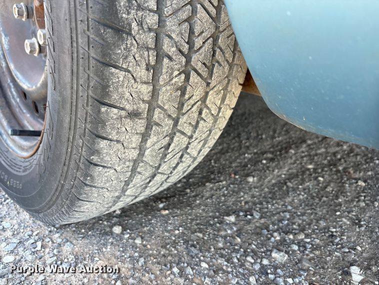 image for item EA7644 1999 Ford Crown Victoria Police Interceptor 