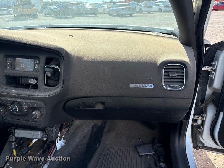 image for item EA7645 2011 Dodge Charger Police 