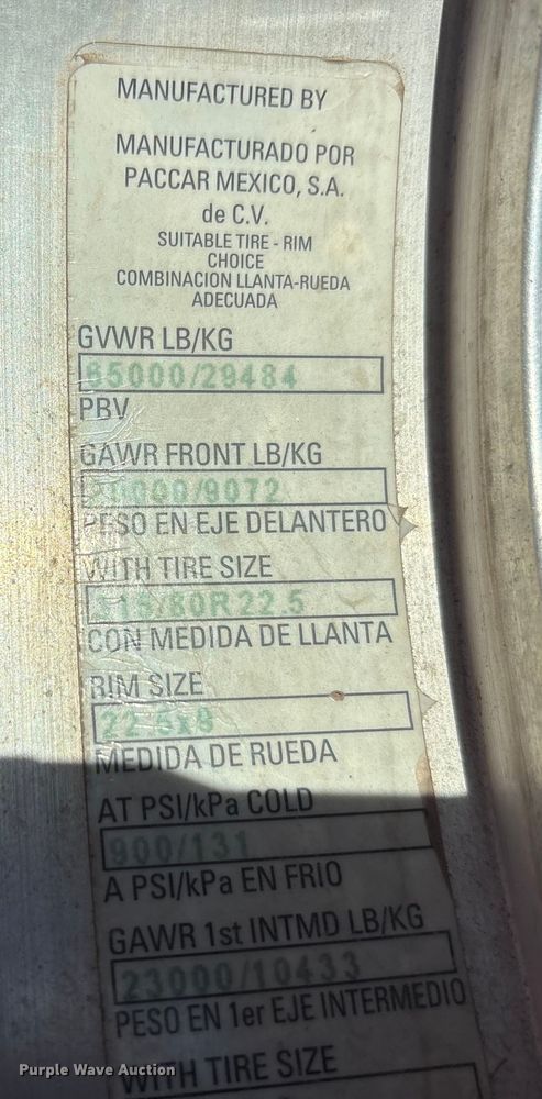 image for item EA7649 2013 Peterbilt 320 refuse truck