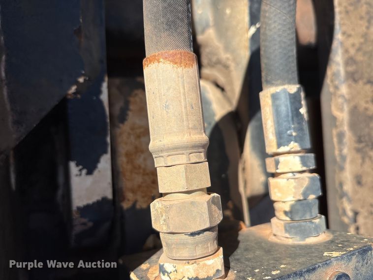 image for item EA7651 2008 International SF625 hook lift truck