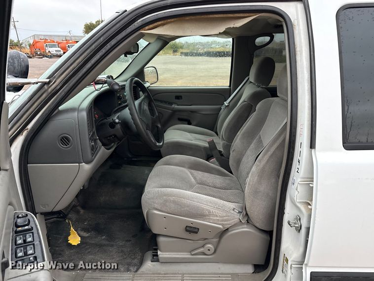 image for item EA7653 2005 Chevrolet Tahoe SUV