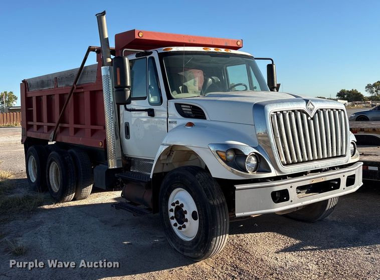 image for item EA7655 2009 International SF625 dump truck