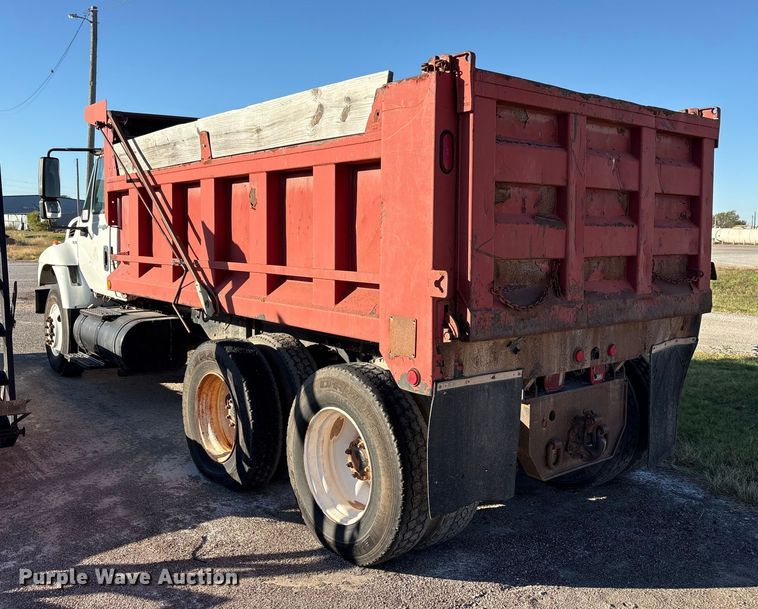 image for item EA7655 2009 International SF625 dump truck