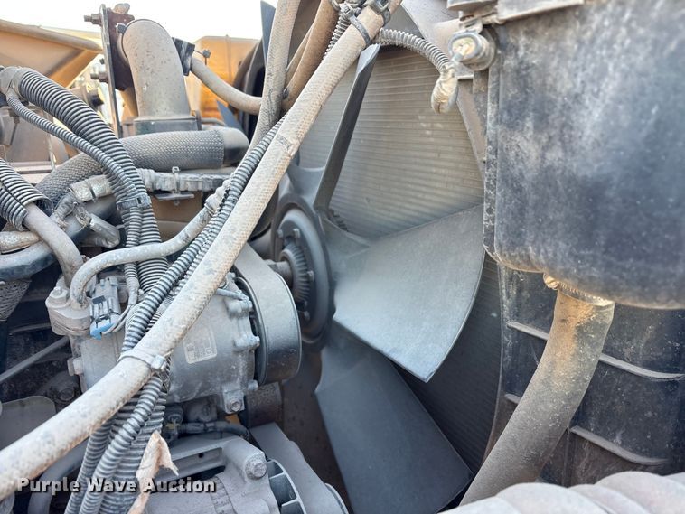 image for item EA7655 2009 International SF625 dump truck