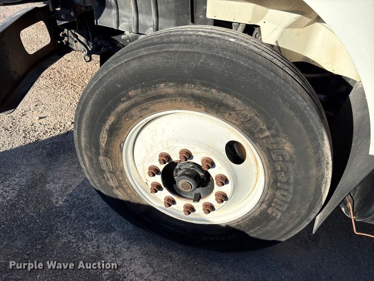 image for item EA7655 2009 International SF625 dump truck