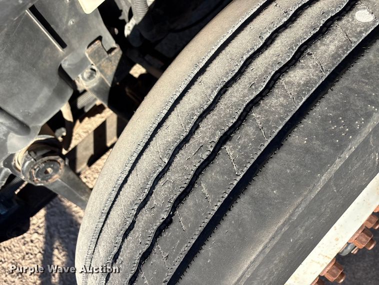 image for item EA7655 2009 International SF625 dump truck