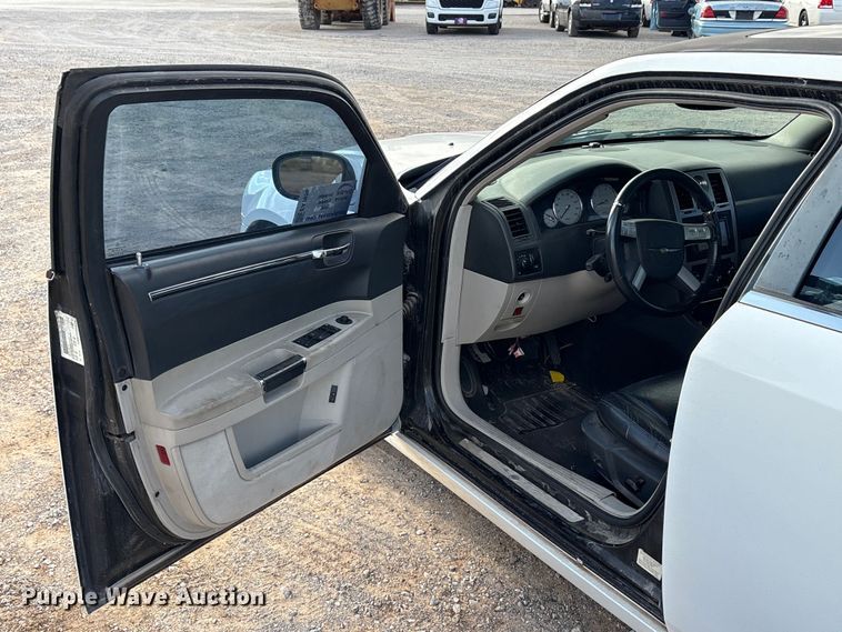 image for item EA7656 2006 Chrysler 300C 