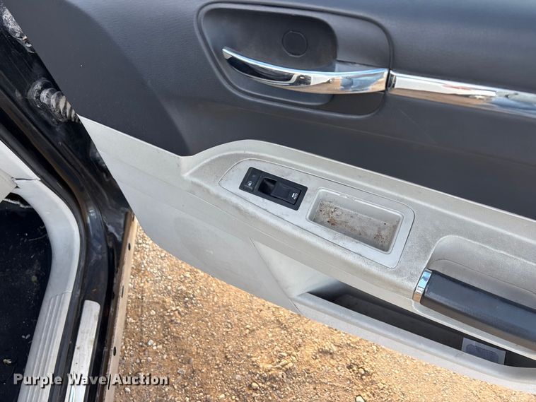 image for item EA7656 2006 Chrysler 300C 