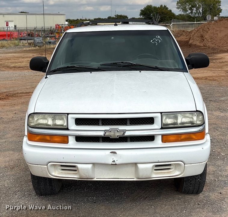 image for item EA7659 2002 Chevrolet Blazer SUV