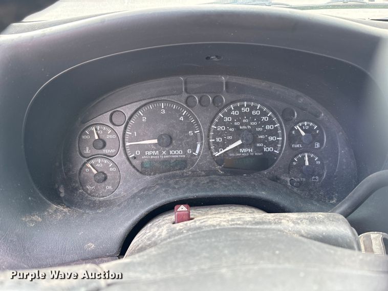 image for item EA7659 2002 Chevrolet Blazer SUV