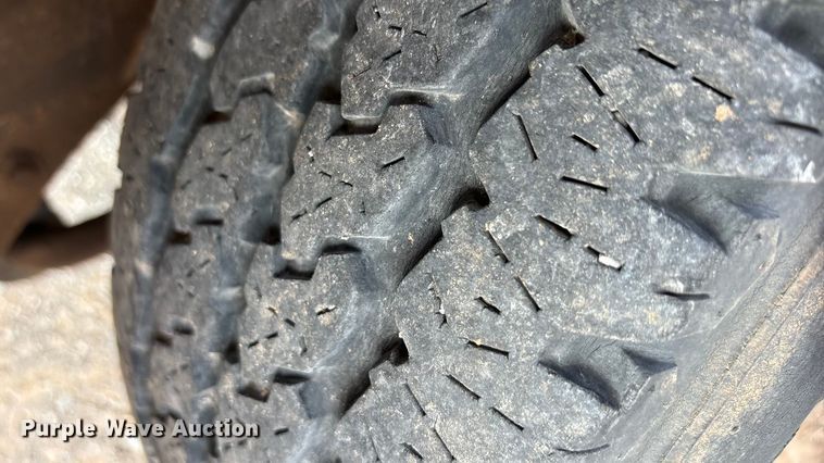 image for item EA7659 2002 Chevrolet Blazer SUV