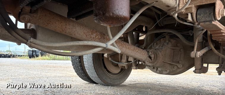 image for item EA7660 2007 Ford F450 Super Duty dump flatbed truck