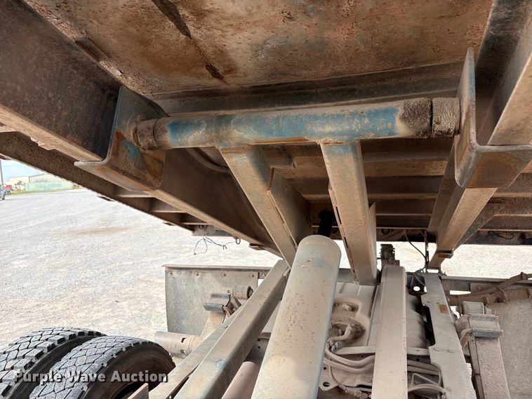 image for item EA7662 2009 Ford F450 Super Duty dump flatbed truck