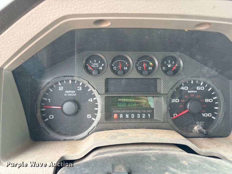 image for item EA7662 2009 Ford F450 Super Duty dump flatbed truck