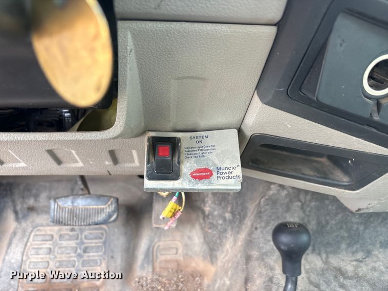 image for item EA7662 2009 Ford F450 Super Duty dump flatbed truck