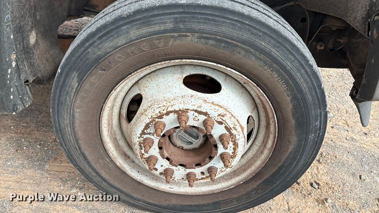 image for item EA7662 2009 Ford F450 Super Duty dump flatbed truck