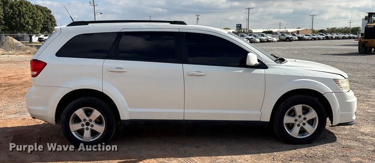 image for item EA7664 2011 Dodge Journey SUV