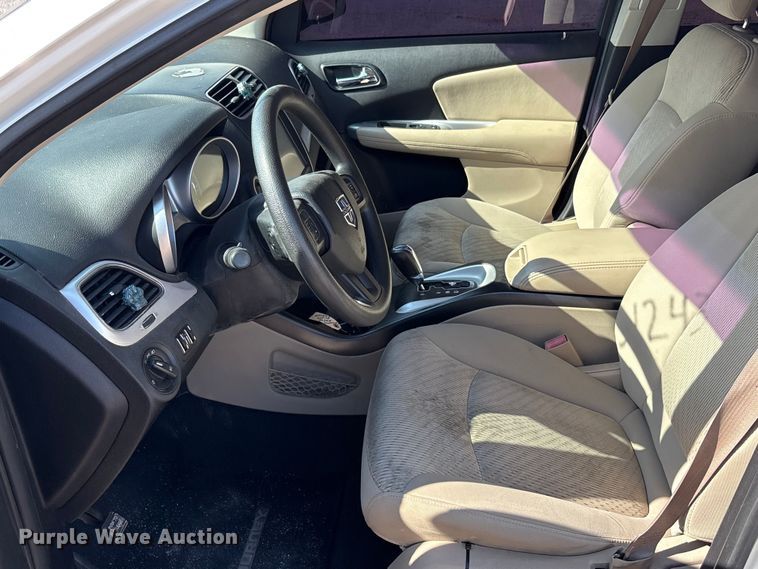 image for item EA7664 2011 Dodge Journey SUV