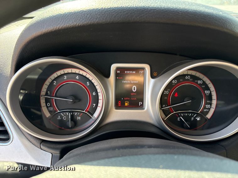 image for item EA7664 2011 Dodge Journey SUV