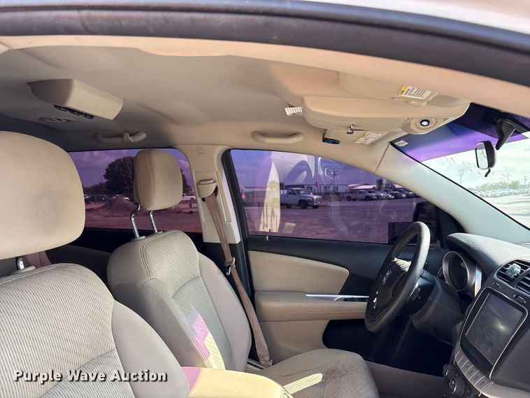 image for item EA7664 2011 Dodge Journey SUV