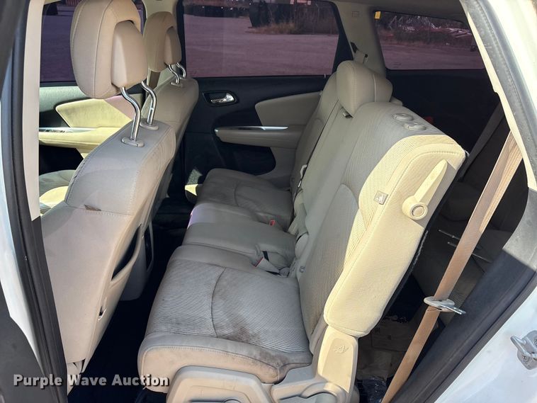 image for item EA7664 2011 Dodge Journey SUV