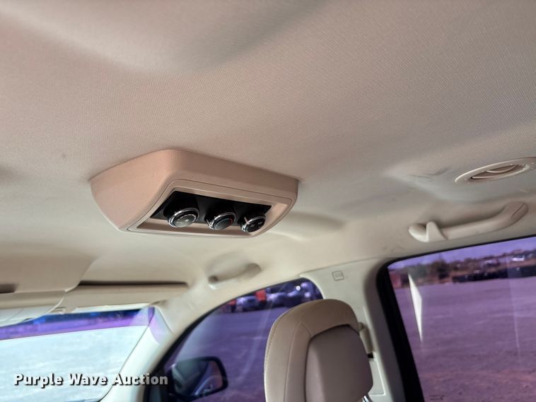 image for item EA7664 2011 Dodge Journey SUV