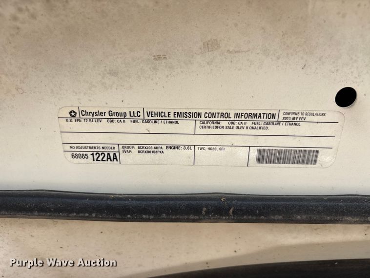 image for item EA7664 2011 Dodge Journey SUV