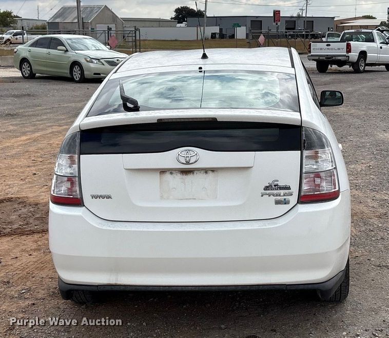 image for item EA7665 2005 Toyota Prius 