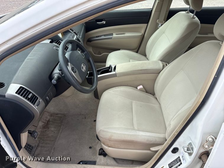 image for item EA7665 2005 Toyota Prius 