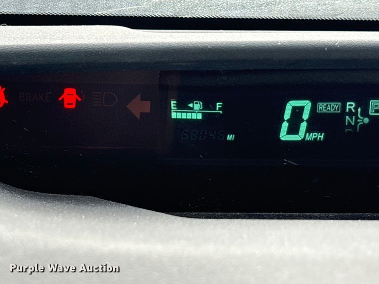 image for item EA7665 2005 Toyota Prius 