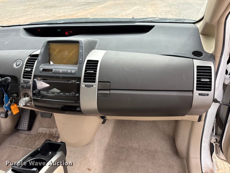 image for item EA7665 2005 Toyota Prius 