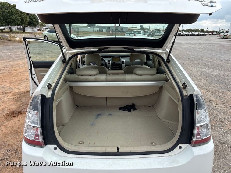 image for item EA7665 2005 Toyota Prius 