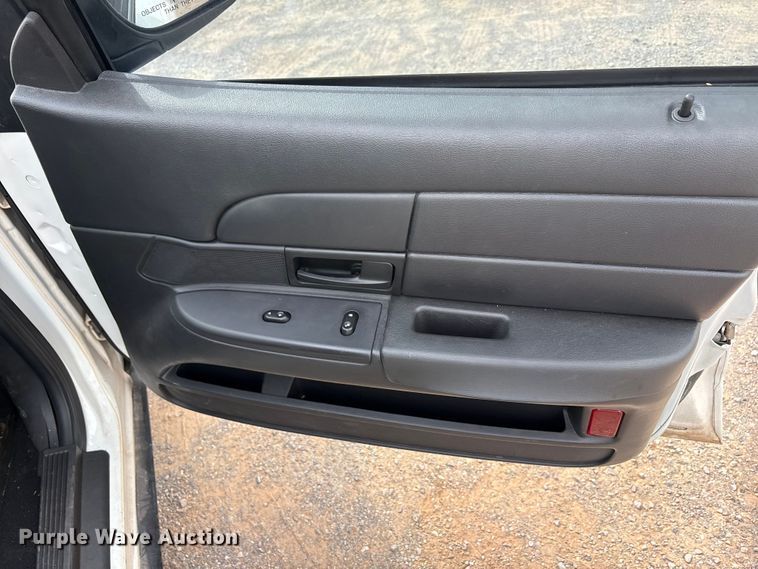 image for item EA7666 2006 Ford Crown Victoria Police Interceptor 