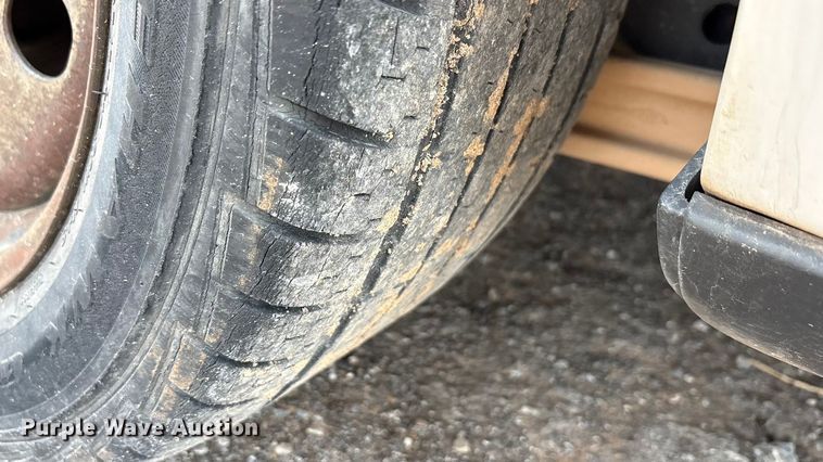 image for item EA7666 2006 Ford Crown Victoria Police Interceptor 