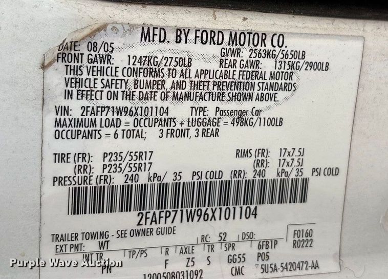 image for item EA7666 2006 Ford Crown Victoria Police Interceptor 