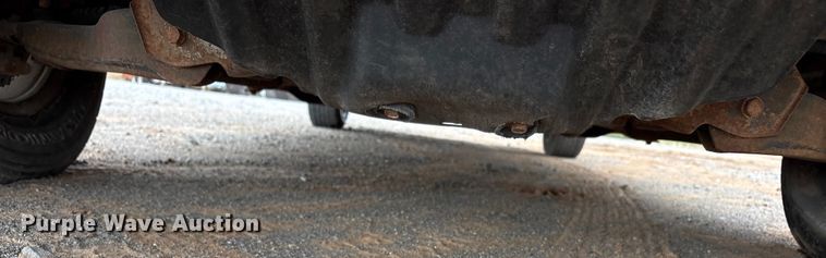 image for item EA7668 2004 Chevrolet Silverado 1500 Ext. Cab pickup truck