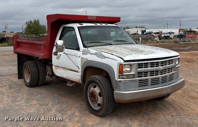image for item EA7669 1998 Chevrolet C3500 dump bed pickup truck