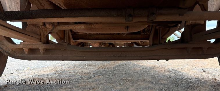 image for item EA7669 1998 Chevrolet C3500 dump bed pickup truck