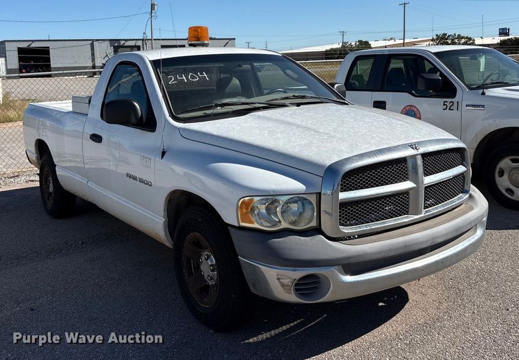 image for item EA7670 2002 Dodge Ram 1500 pickup truck
